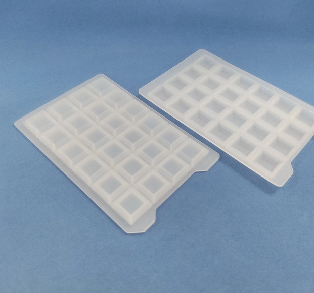 24 silicone mat with square plug